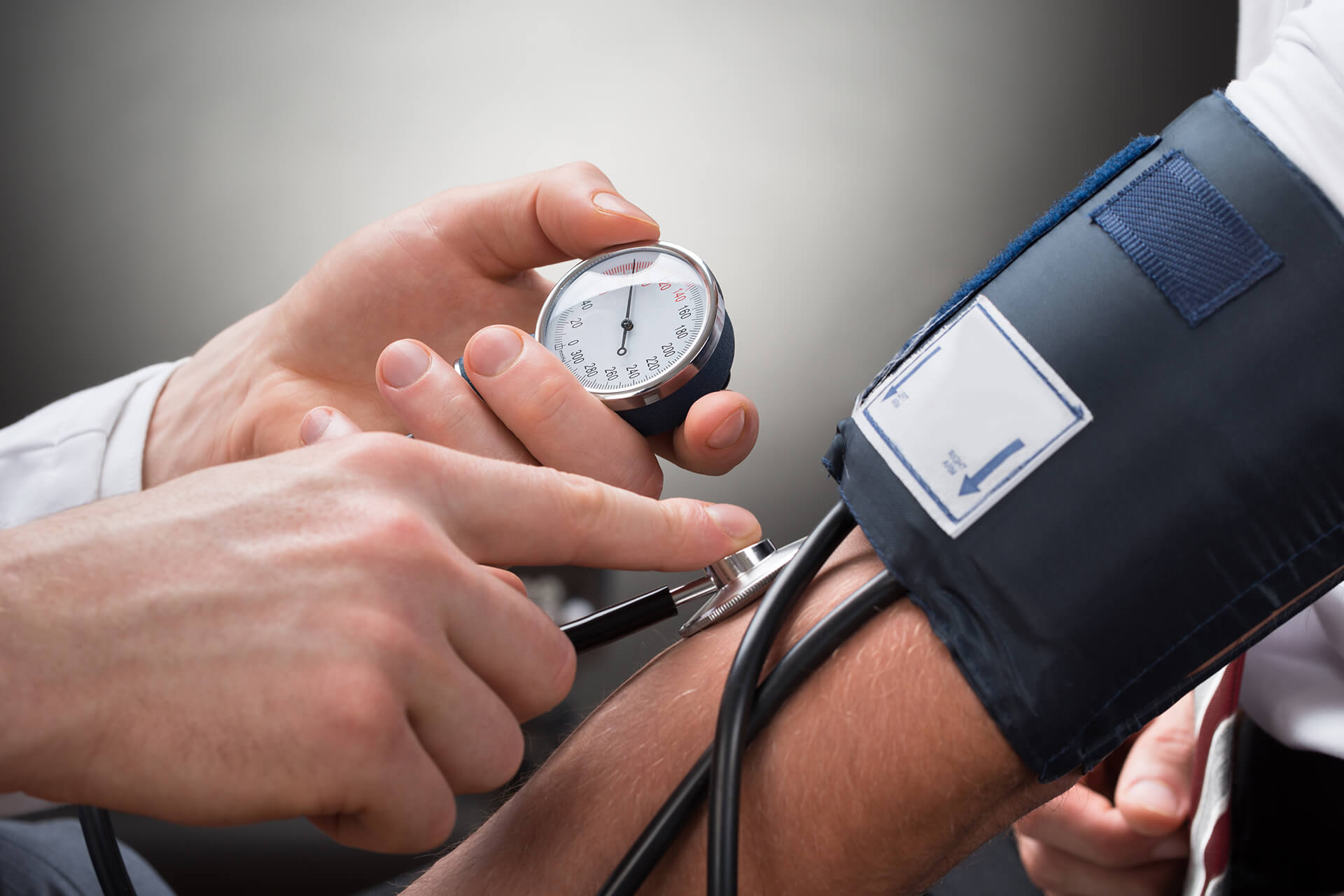 Verleih von Blutdruck­messgeräten